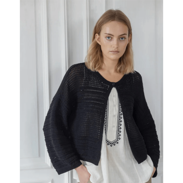 Project AJ117 Strik - Alaia - Black