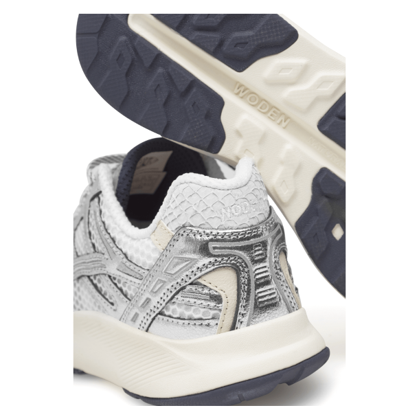 Woden Sneakers - Freja Metallic - Silver