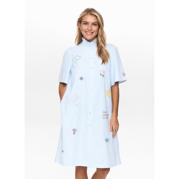 N&uuml;mph Kjole - NuAshley Embroidery Dress - Airy Blue