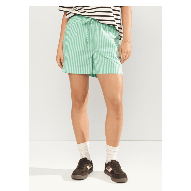 N�mph Shorts - NuSeanne Shorts - Absinthe Green