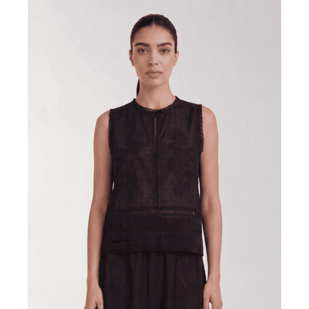 Levet� Room Top - LR-Ryan 1 - Black