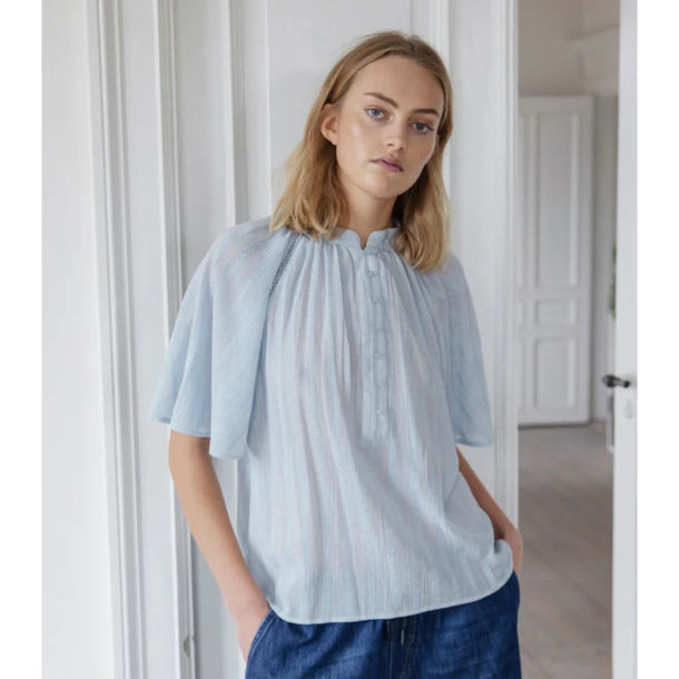 Project AJ117 Bluse - Sandie - Light Blue