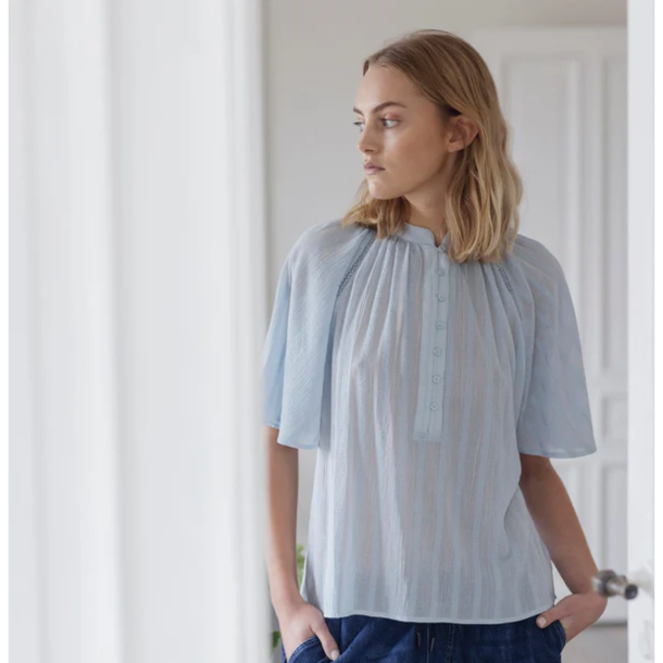 Project AJ117 Bluse - Sandie - Light Blue