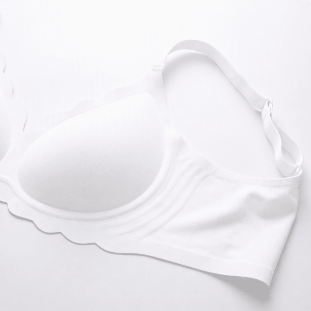 FemiFemme BH - SoftScallop Full Coverage B�jlefri BH - White