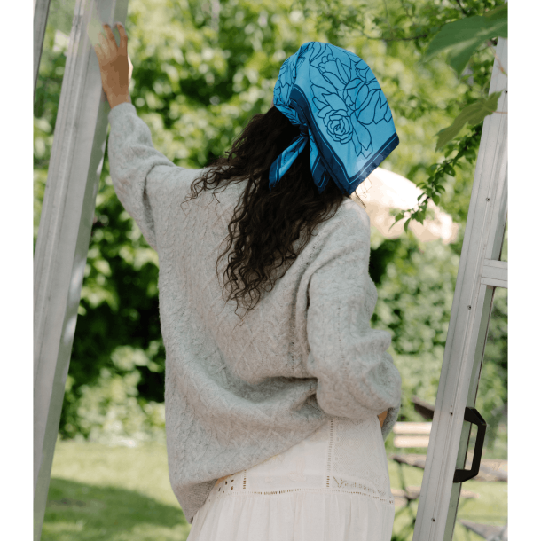 Becks�ndergaard T�rkl�de - Stencia Tulip Sia Scarf - Azure Blue