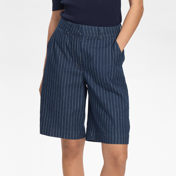 Nümph Shorts - NuVibeke Shorts - Medium Blue Denim