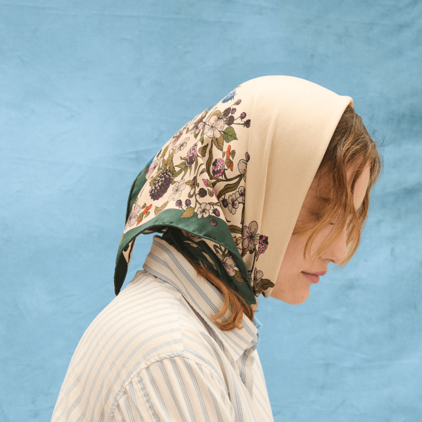 Becksöndergaard Trklde -  Autumn Blackberry Sia Scarf - Birch White