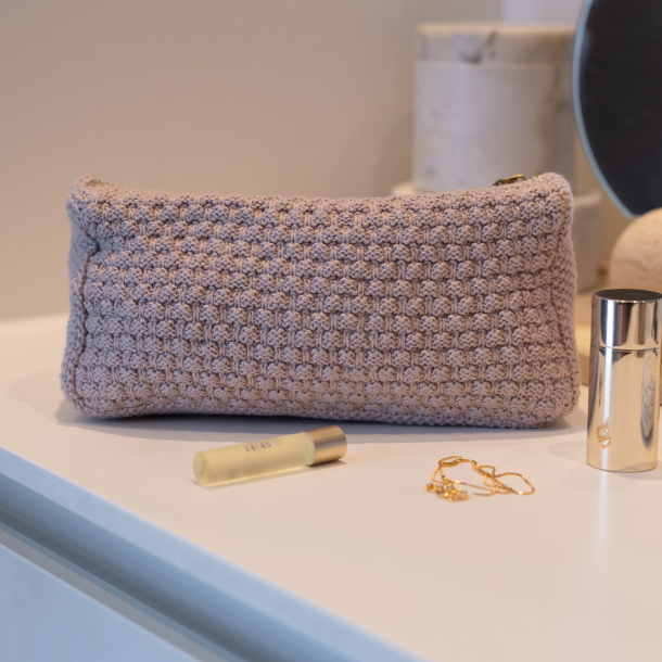 By Lohn Taske - Petra Clutch - Husted Violet