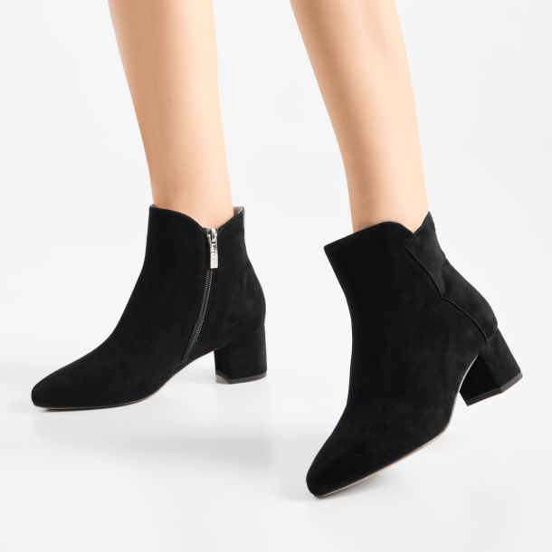 Woden St�vler - Saga Block - Black