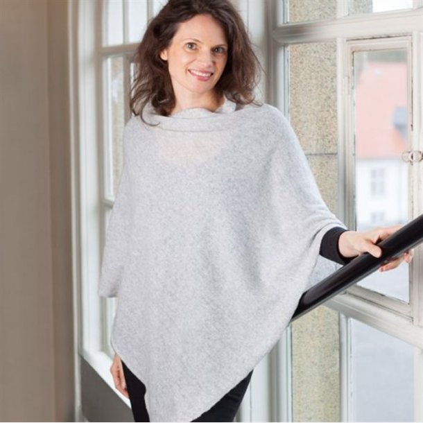 Gorridsen Poncho - Minerva Iceland