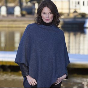 Gorridsen Poncho - Minerva Indigo