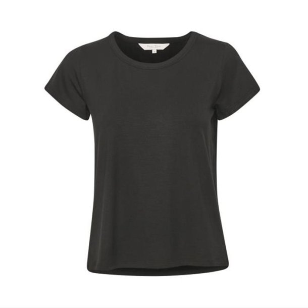 Part Two T-shirt - Rata Black